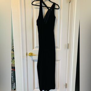 Jessica McClintock Gunne Sax Black Asymmetrical Neck Velvet Maxi Dress | 11/12